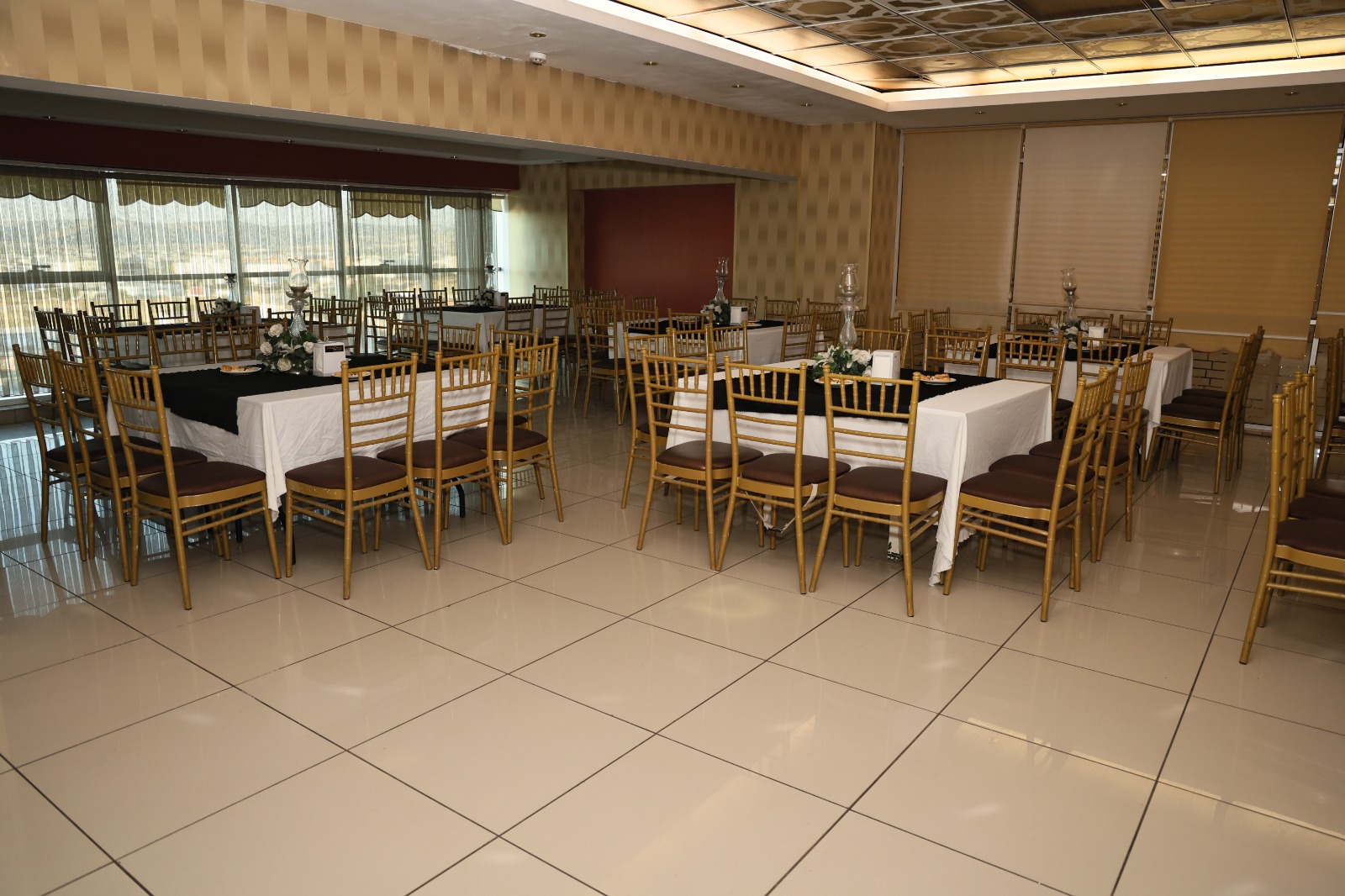 Salon Resmi 3